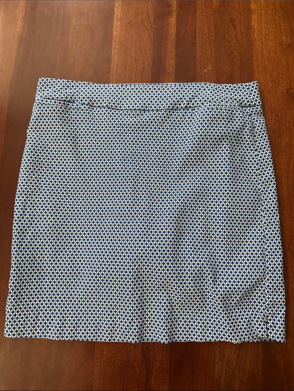 Kim Rogers Navy and White Geometric Skort